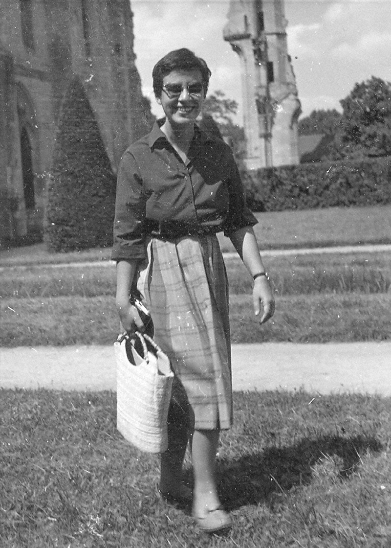 Esther at Royaumont